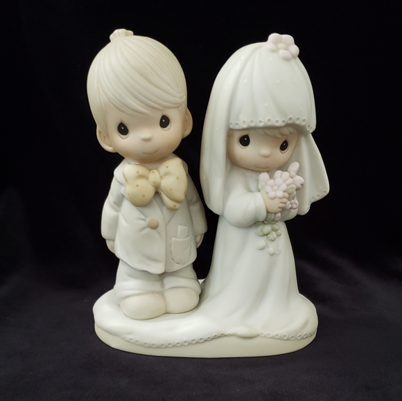Enesco Other - Precious Moments "The Lord Bless You and Keep You"
